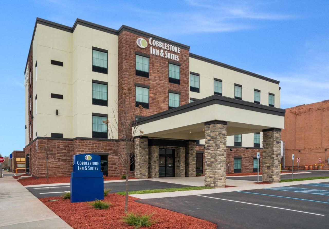 Cobblestone Inn And Suites - Ashland Exterior photo